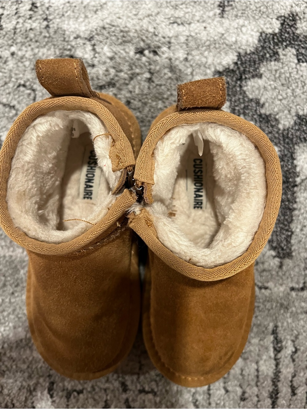 Cushionaire Kids Tan Suede-Look Fleece-Lined Boots